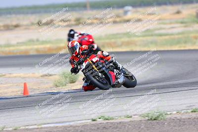 media/Aug-06-2023-TrackDaz (Sun) [[ac7f4f6367]]/B Group/sweeper/